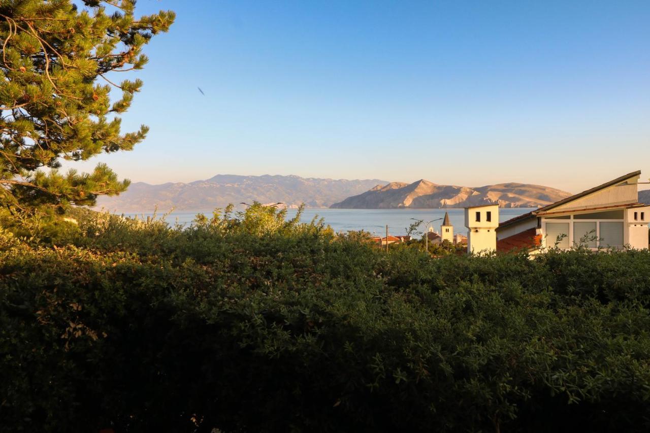 Apartments Blue And Green With Balcony Baška Exteriér fotografie